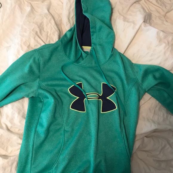 UNDERARMOUR SWEATER - Picture 1 of 4